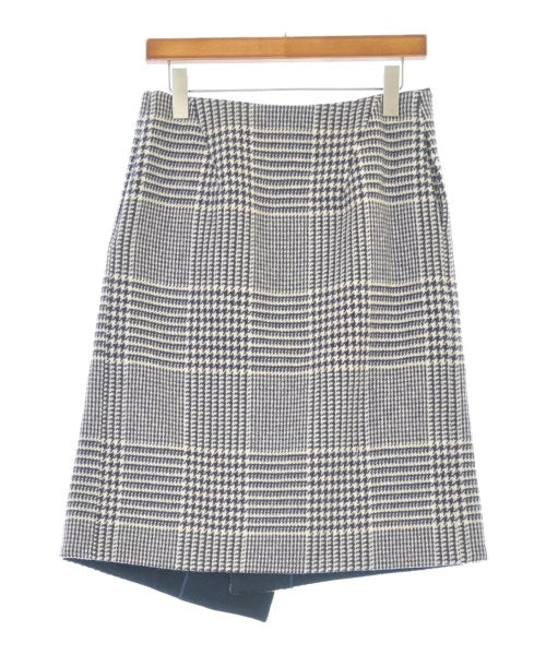 Drawer กระโปรงยาวถึงเข่า