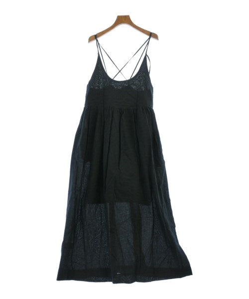 DEVOTION ชุดเดรส