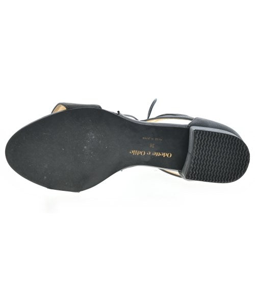 Odette e Odile รองเท้าแตะ