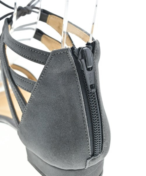 Odette e Odile รองเท้าแตะ