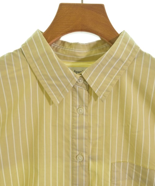 apart by lowrys เสื้อลำลอง