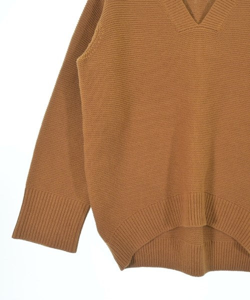 apart by lowrys เสื้อกันหนาว