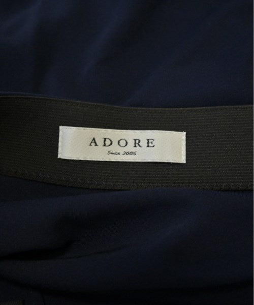 ADORE กระโปรงยาวถึงเข่า