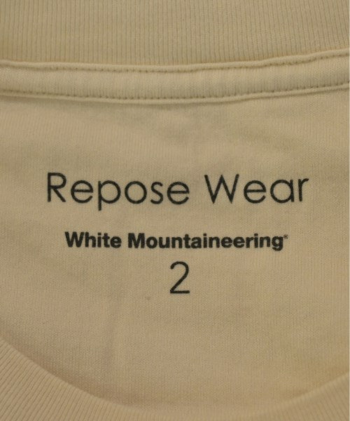 White Mountaineering เสื้อยืด/เสื้อท็อปส์