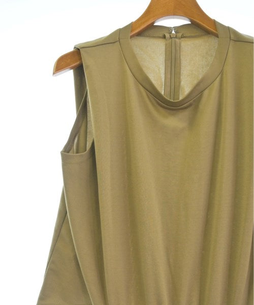 Simplicite ชุดเอี๊ยม/เสื้อคลุมหลวมๆ/จั๊มสูท