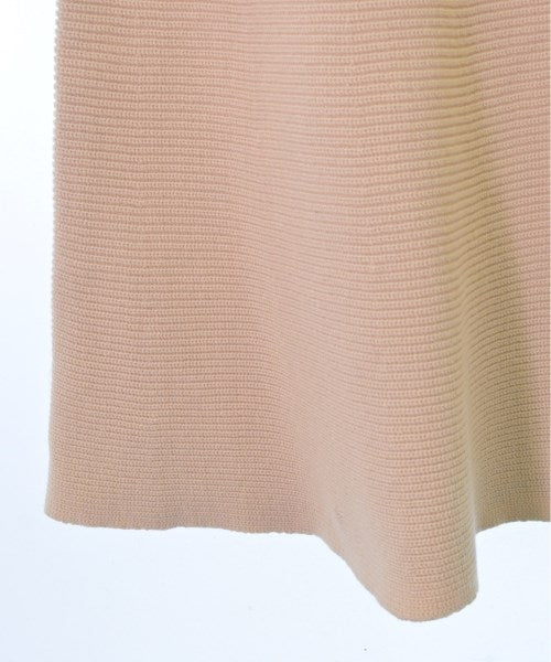 PLST กระโปรงยาวถึงเข่า