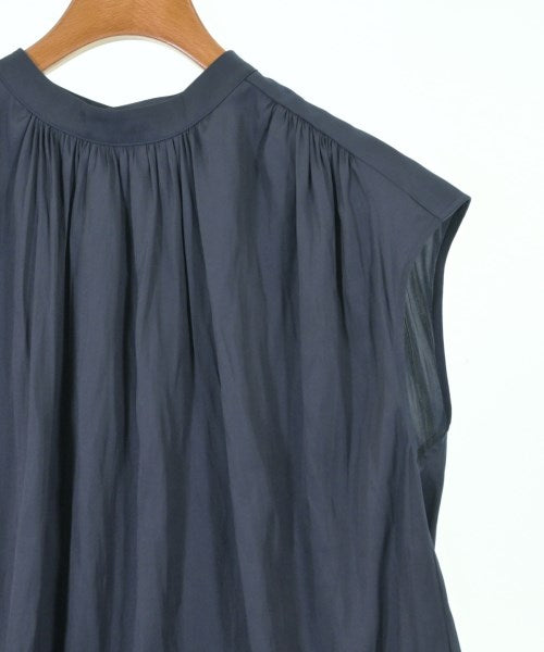 PLST เสื้อสตรี