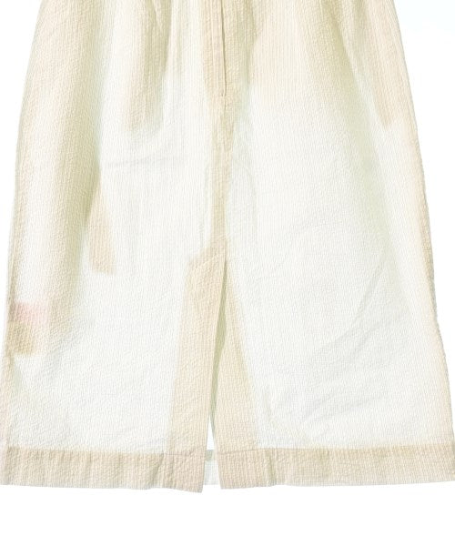 mint designs กระโปรงยาวถึงเข่า