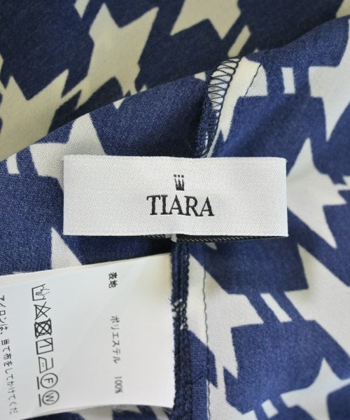 Tiara เสื้อสตรี