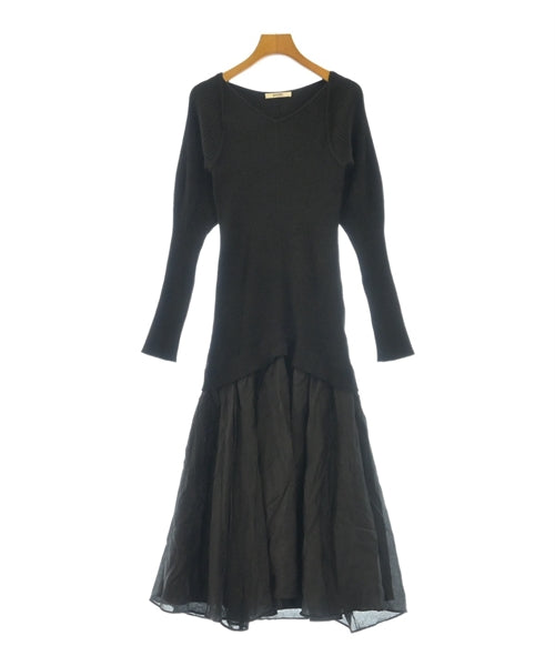 SNIDEL ชุดเดรส