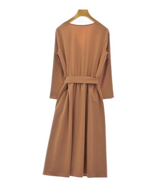 BEAMS Lights ชุดเดรส