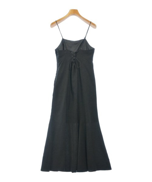 FREE'S MART ชุดเดรส