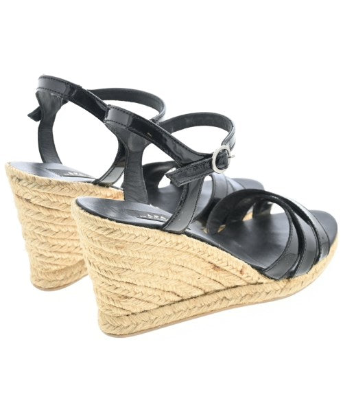 A.P.C. รองเท้าแตะ