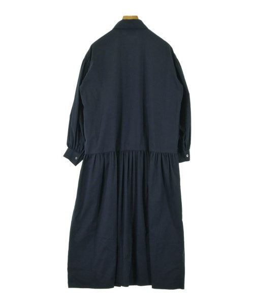 UNITED ARROWS เดรสที่เป็นเสื้อเชิ้ตตัวยาว