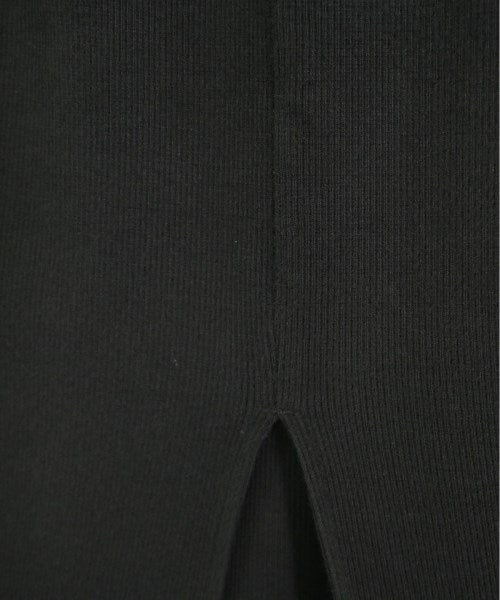 green label relaxing กระโปรงยาวถึงเข่า