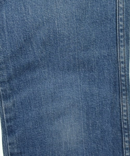 green label relaxing ยีนส์