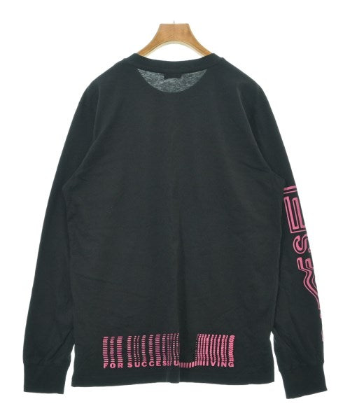 DIESEL เสื้อยืด/เสื้อท็อปส์