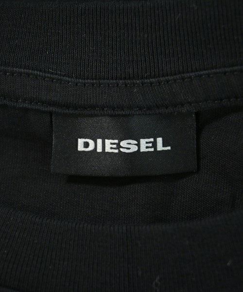 DIESEL เสื้อยืด/เสื้อท็อปส์