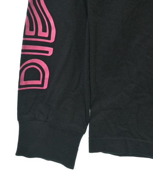 DIESEL เสื้อยืด/เสื้อท็อปส์