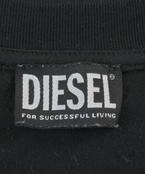 DIESEL เสื้อยืด/เสื้อท็อปส์