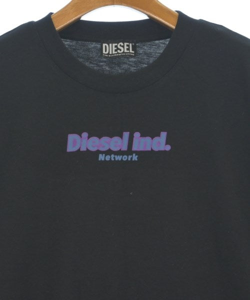 DIESEL เสื้อยืด/เสื้อท็อปส์