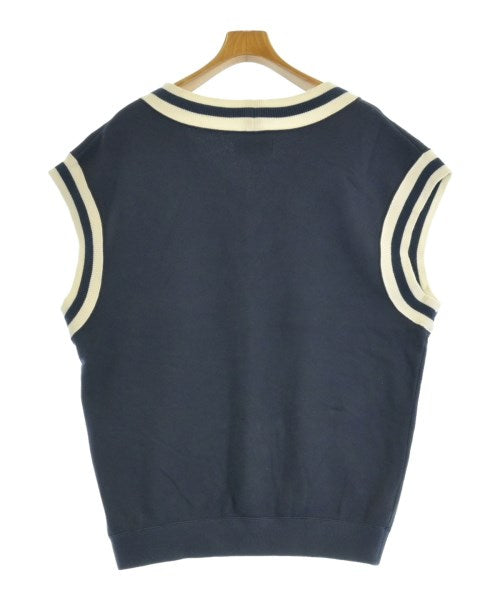 marka เสื้อกั๊ก