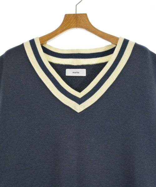 marka เสื้อกั๊ก