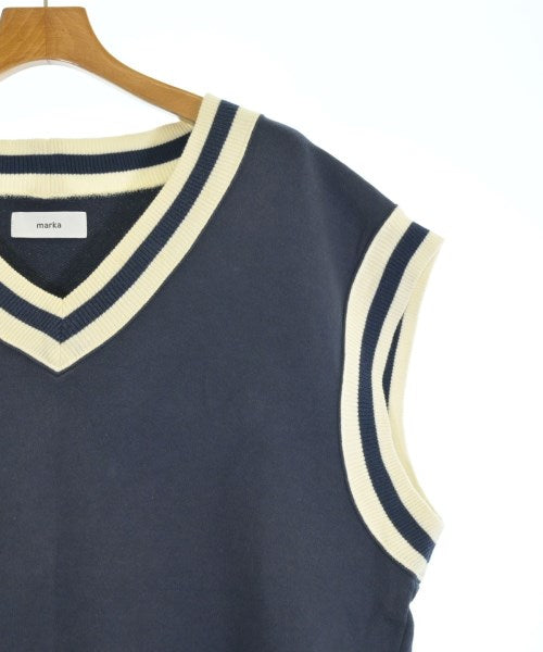 marka เสื้อกั๊ก