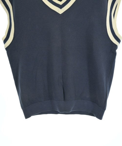 marka เสื้อกั๊ก