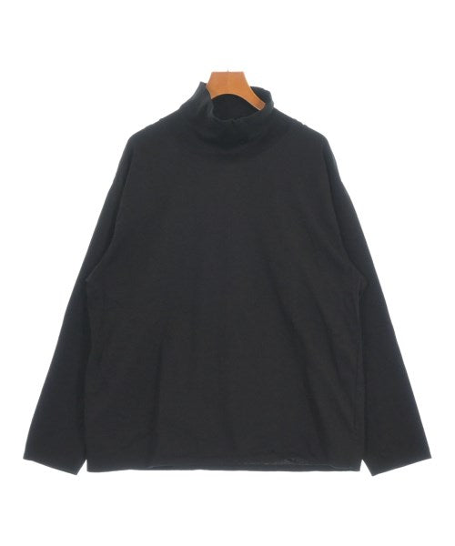 marka เสื้อยืด/เสื้อท็อปส์