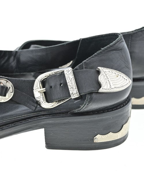 TOGA รองเท้าแตะ