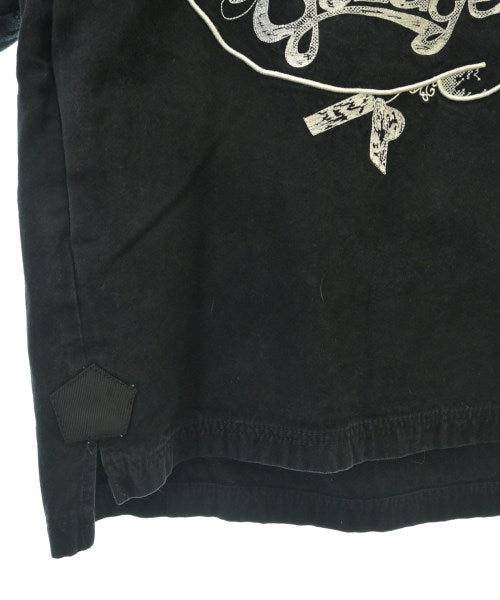 sacai เสื้อลำลอง