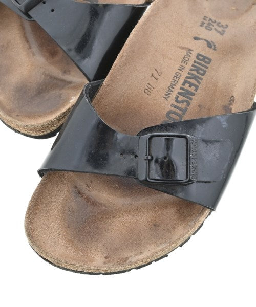 BIRKENSTOCK รองเท้าแตะ