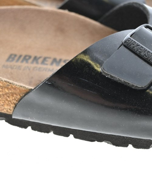 BIRKENSTOCK รองเท้าแตะ