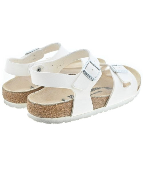 BIRKENSTOCK รองเท้าแตะ