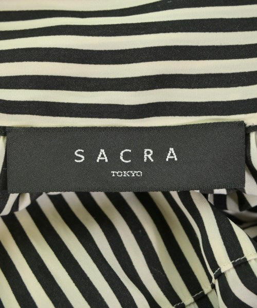 SACRA เสื้อลำลอง