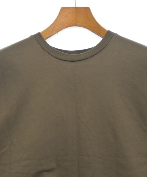 SACRA เสื้อยืด/เสื้อท็อปส์