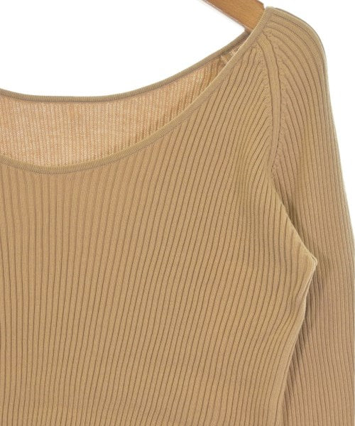 Whim Gazette เสื้อกันหนาว