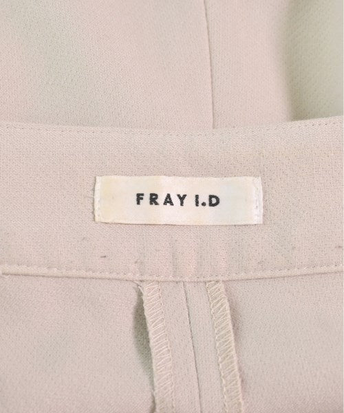 FRAY I.D กางเกงขายาว