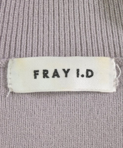 FRAY I.D เสื้อกันหนาว