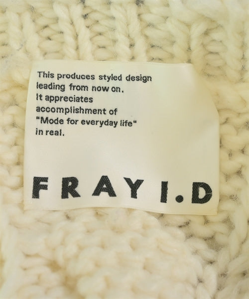 FRAY I.D เสื้อกันหนาว