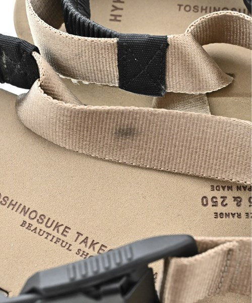 HYKE รองเท้าแตะ