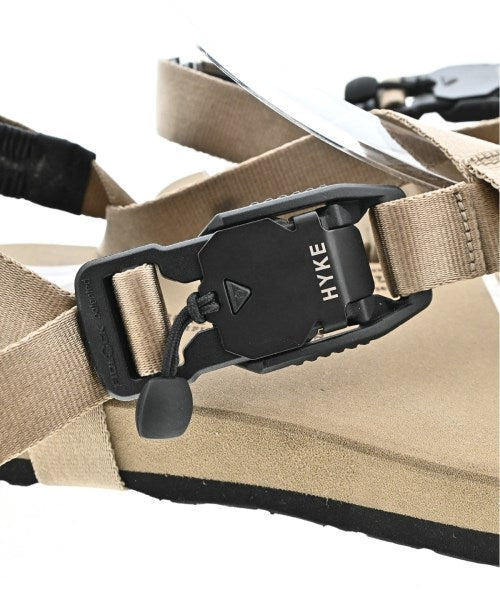 HYKE รองเท้าแตะ