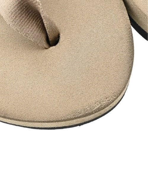 HYKE รองเท้าแตะ