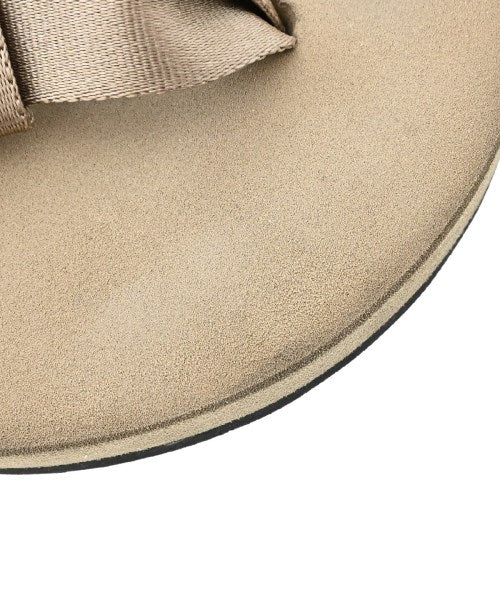 HYKE รองเท้าแตะ