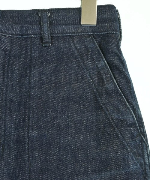 HYKE กระโปรงยาวถึงเข่า