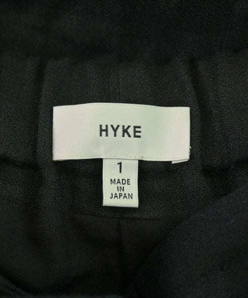 HYKE กระโปรงยาวถึงเข่า