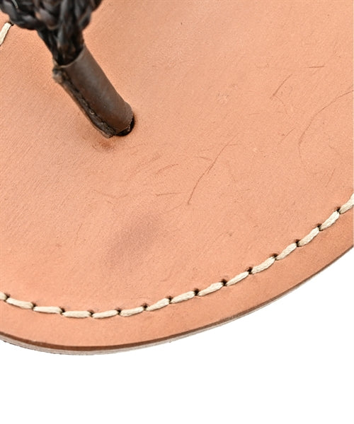 45R รองเท้าแตะ