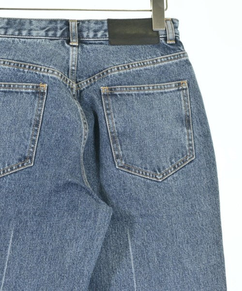 JOHN LAWRENCE SULLIVAN ยีนส์