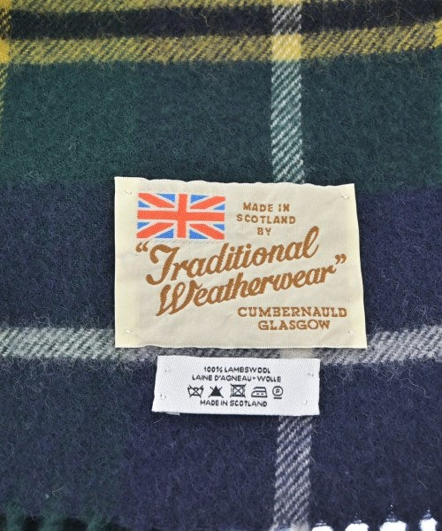 Traditional Weatherwear ผ้าพันคอกันหนาว